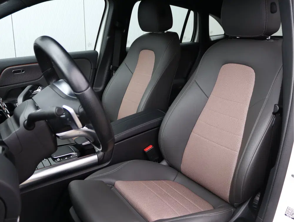 Mercedes-Benz EQA 250 67 kWh uit 2021, foto 5