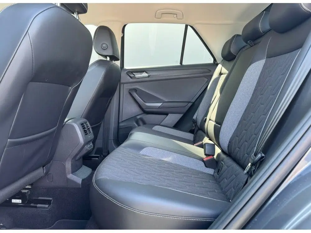 Volkswagen T-Roc TSI 115PK LIFE GOAL EDITION NAVI/CARPLAY/PD uit 2025, foto 10