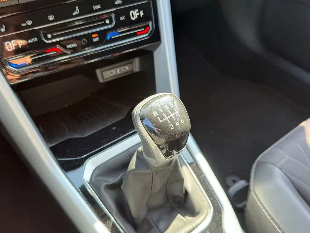 Volkswagen T-Roc TSI 115PK LIFE GOAL EDITION NAVI/CARPLAY/PD uit 2025, foto 20