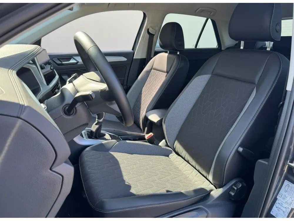 Volkswagen T-Roc TSI 115PK LIFE GOAL EDITION NAVI/CARPLAY/PD uit 2025, foto 9