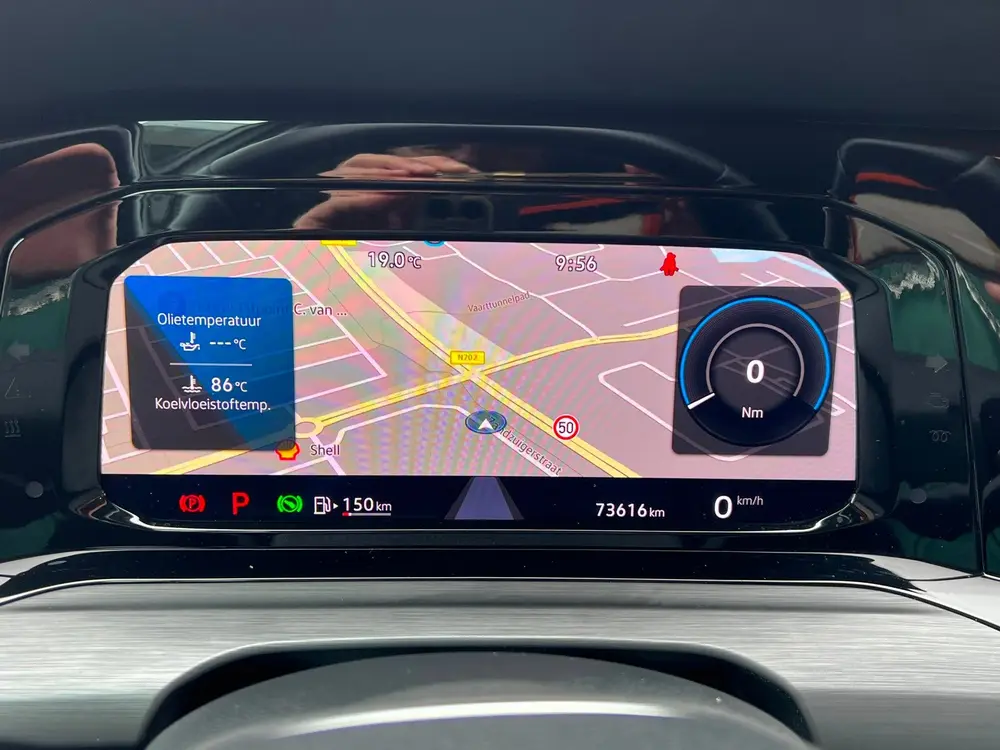 Volkswagen Golf 8 1.5 eTSI R-Line 7-DSG LED CARPLAYY uit 2022, foto 12
