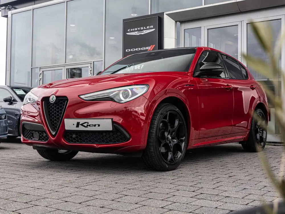 Alfa Romeo Stelvio 2.0 T AWD Estrema uit 2022, foto 20