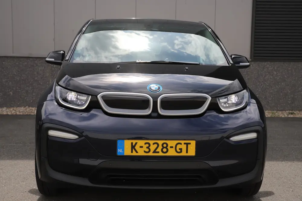 BMW i3 Executive 120Ah 42 kWh uit 2020, foto 3