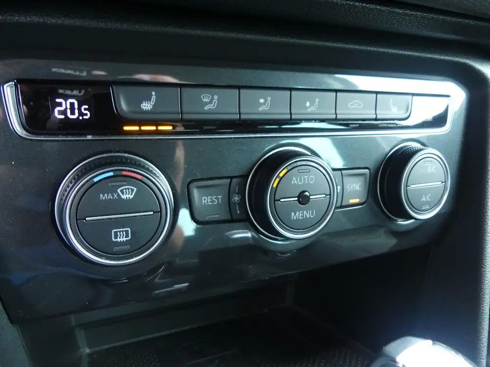 Volkswagen Tiguan 2.0 TSI 4Motion R-Line / Trekhaak / 20 Inc uit 2020, foto 15