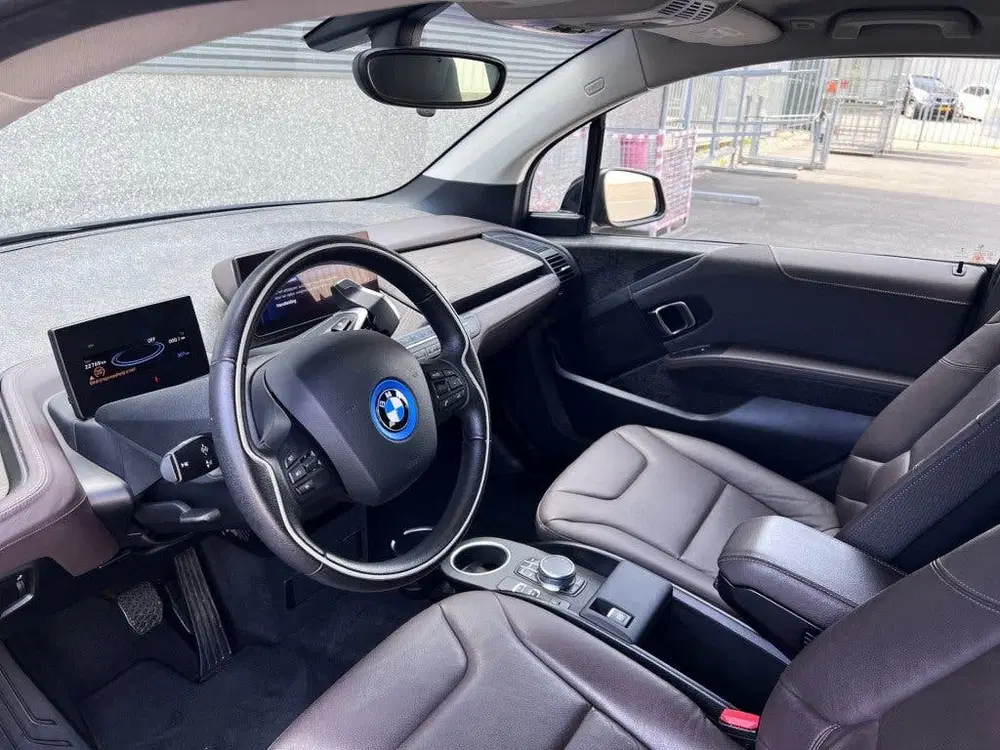 BMW i3 Executive 120Ah 42 kWh uit 2019, foto 10