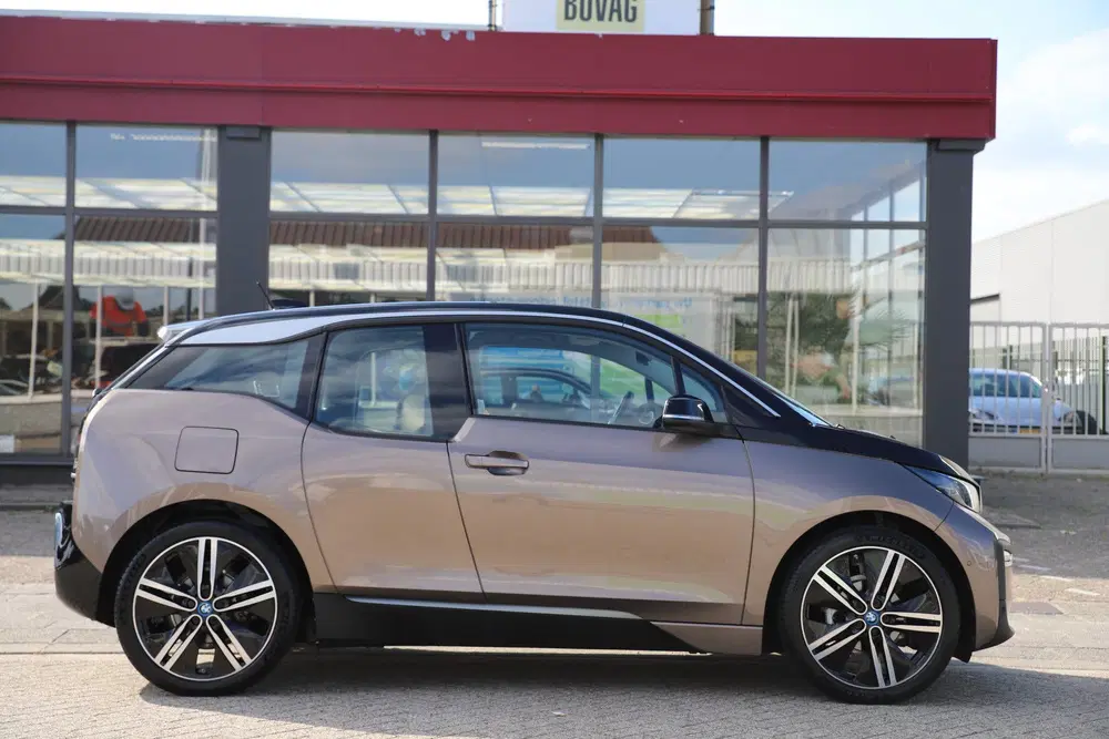 BMW i3 Executive 120Ah 42 kWh uit 2019, foto 7
