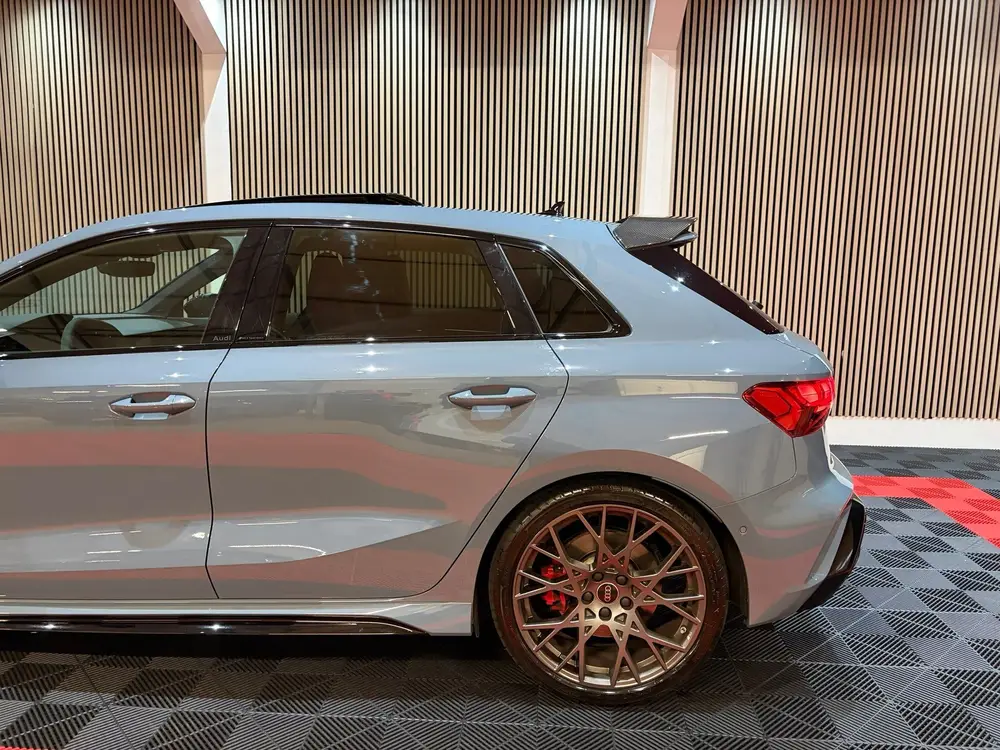 Audi A3 2.5 TFSI RS 3 quattro 2025 face lift bom v uit 2025, foto 9