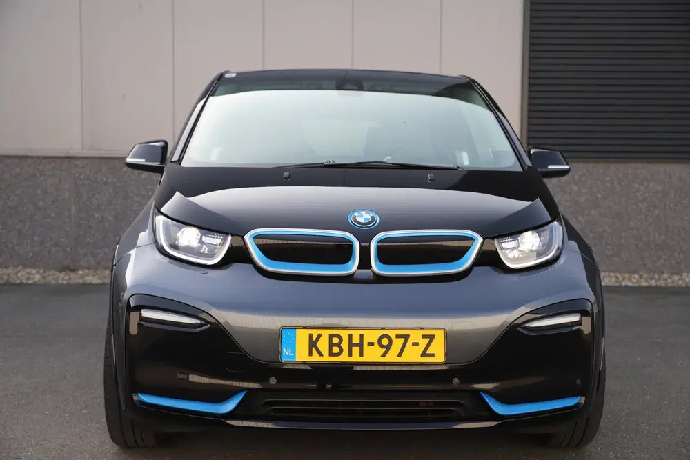 BMW i3 Executive 120Ah 42 kWh uit 2021, foto 3