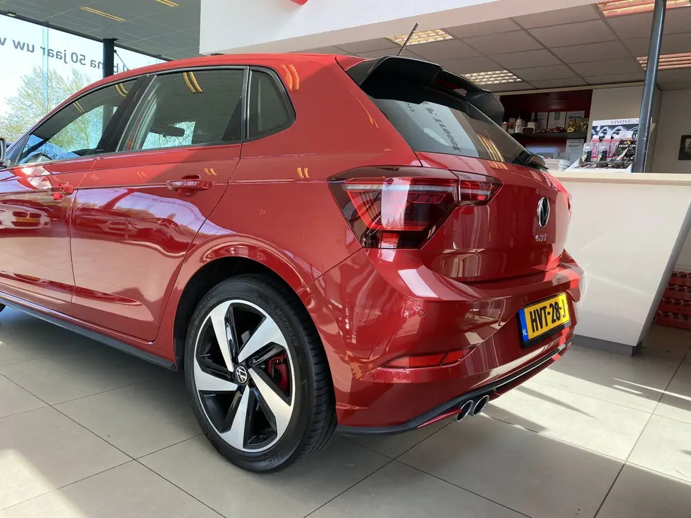 Volkswagen Polo 2.0 TSI GTIAutomaat, Navigatie/Apple Carplay uit 2022, foto 6