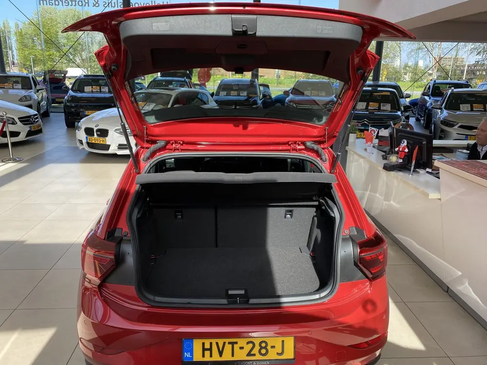 Volkswagen Polo 2.0 TSI GTIAutomaat, Navigatie/Apple Carplay uit 2022, foto 9