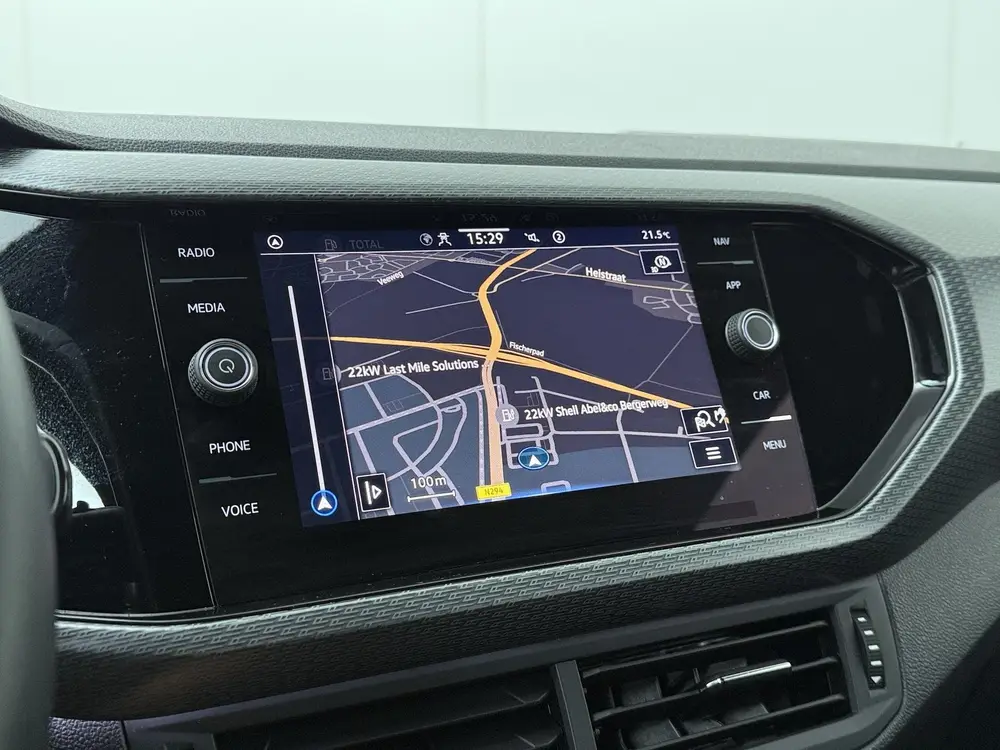 Volkswagen T-Cross 1.0 TSI R-Line | 110 PK | Automaat | Acht uit 2023, foto 15
