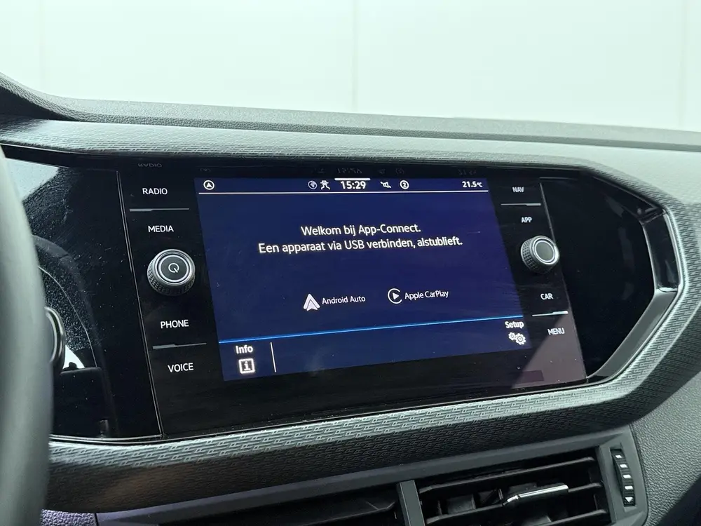 Volkswagen T-Cross 1.0 TSI R-Line | 110 PK | Automaat | Acht uit 2023, foto 16