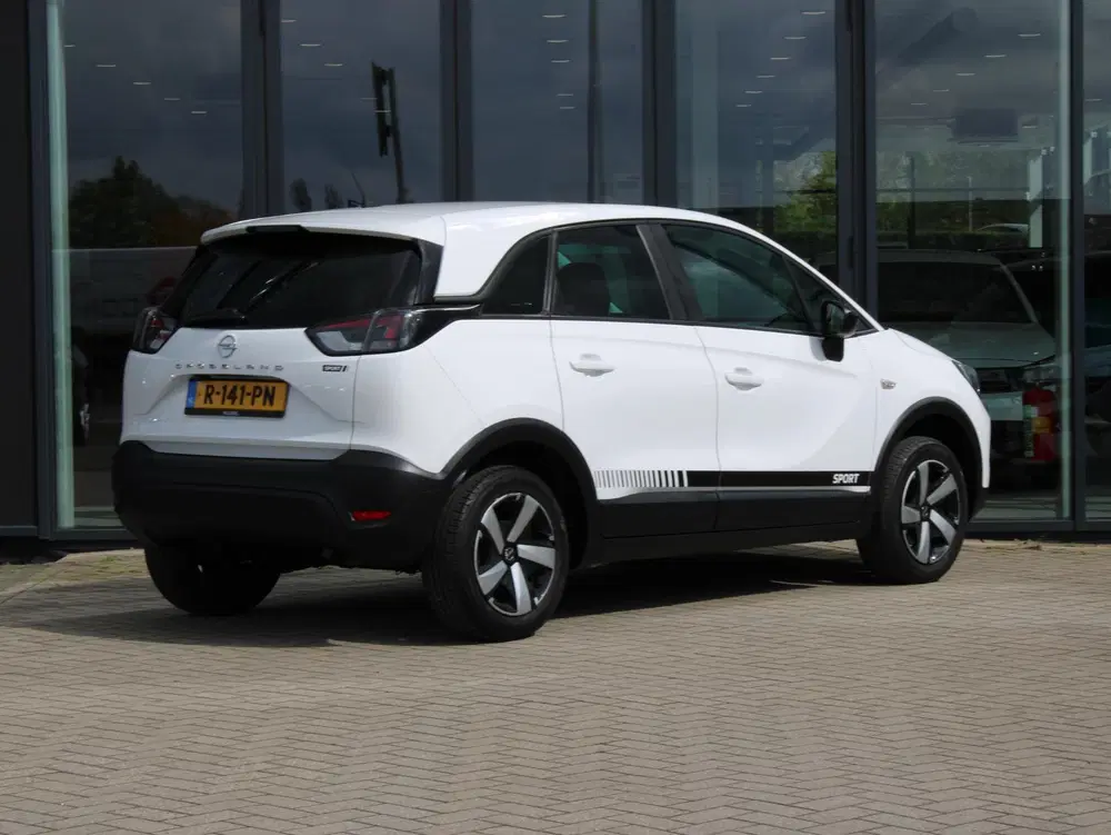 Opel Crossland 1.2 Turbo Edition uit 2022, foto 2