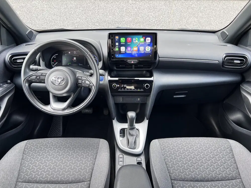 Toyota Yaris Cross 1.5 Hybrid Dynamic uit 2023, foto 2
