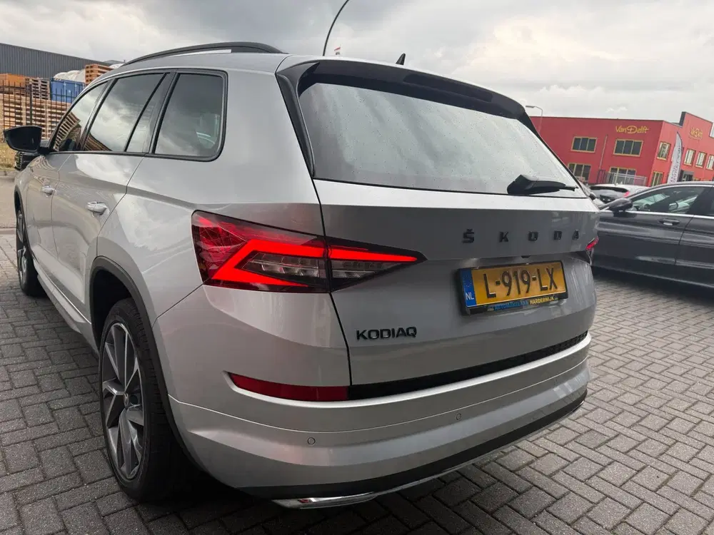 Skoda Kodiaq 1.5 TSI Sportline Business uit 2021, foto 10