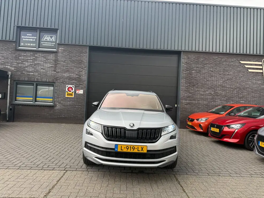 Skoda Kodiaq 1.5 TSI Sportline Business uit 2021, foto 3