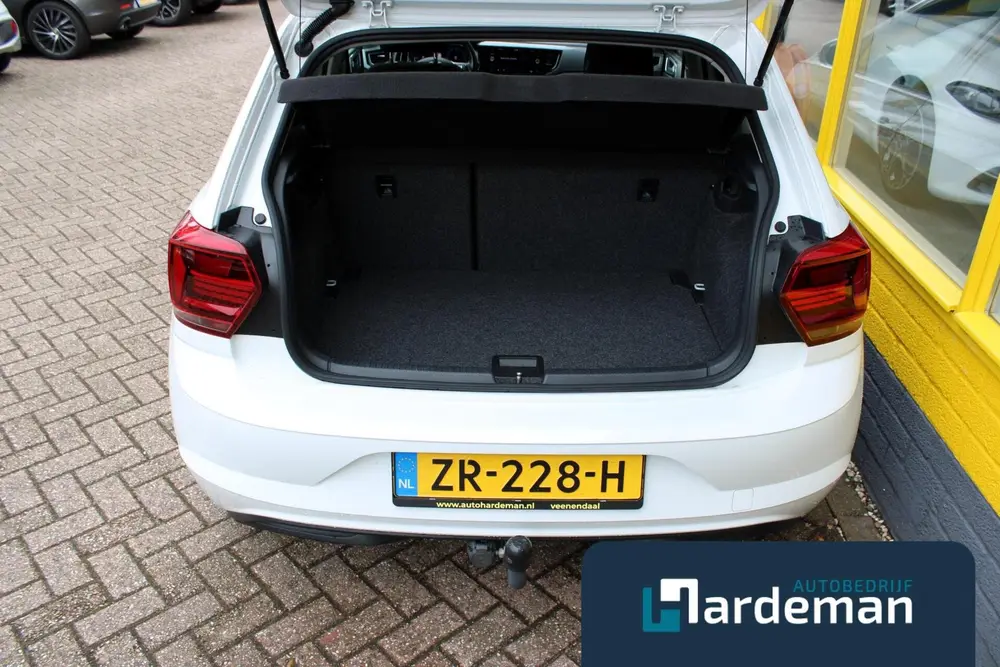 Volkswagen Polo 1.0 TSI Highline Carplay Virtual cockpit uit 2019, foto 9