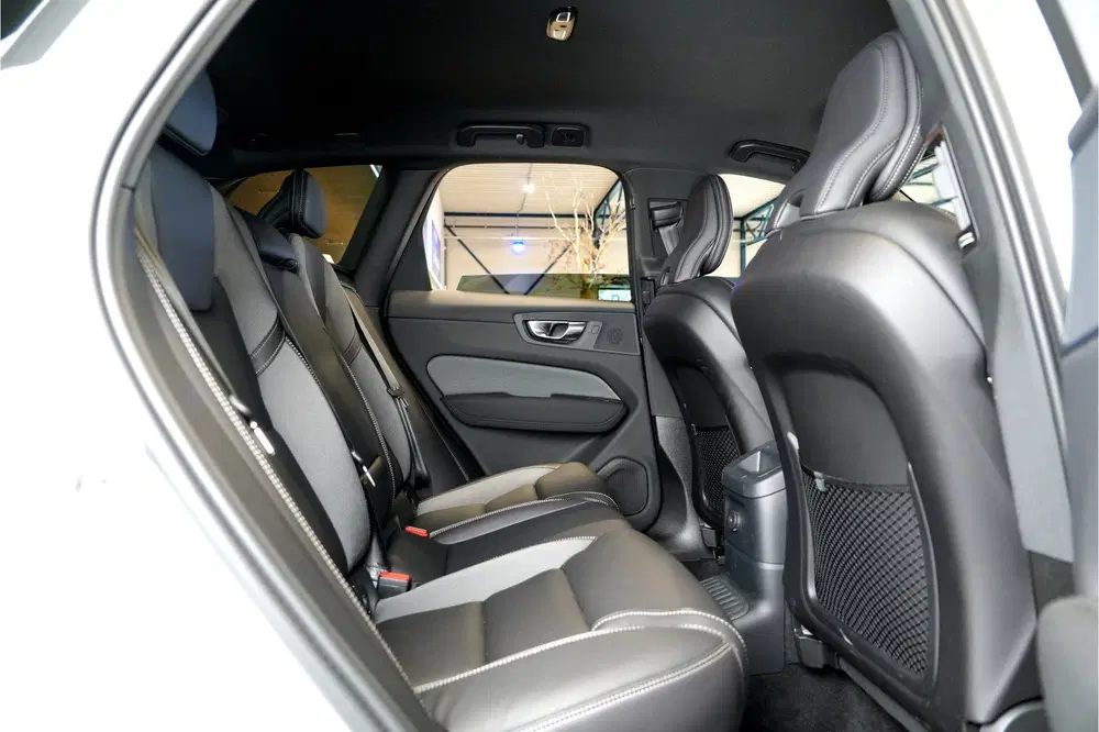 Volvo XC60 Volvo XC60 2.0 T6 AWD 293kW uit 2025, foto 12