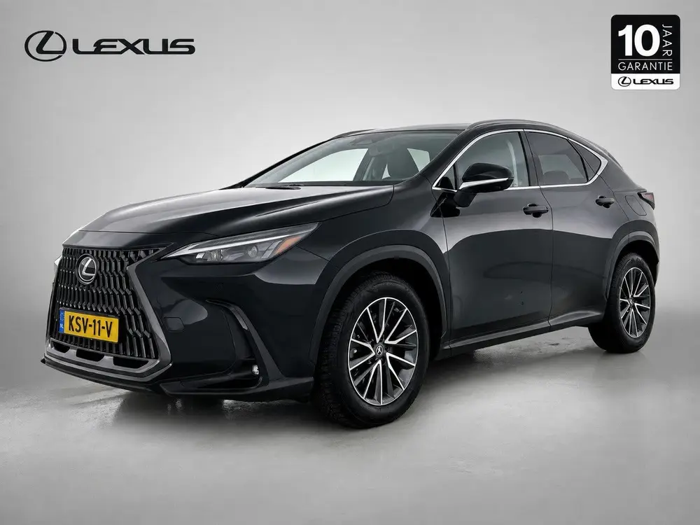 Lexus NX 450h+ AWD Luxury Line | Trekhaak 1.500 kg | Stoelve uit 2023