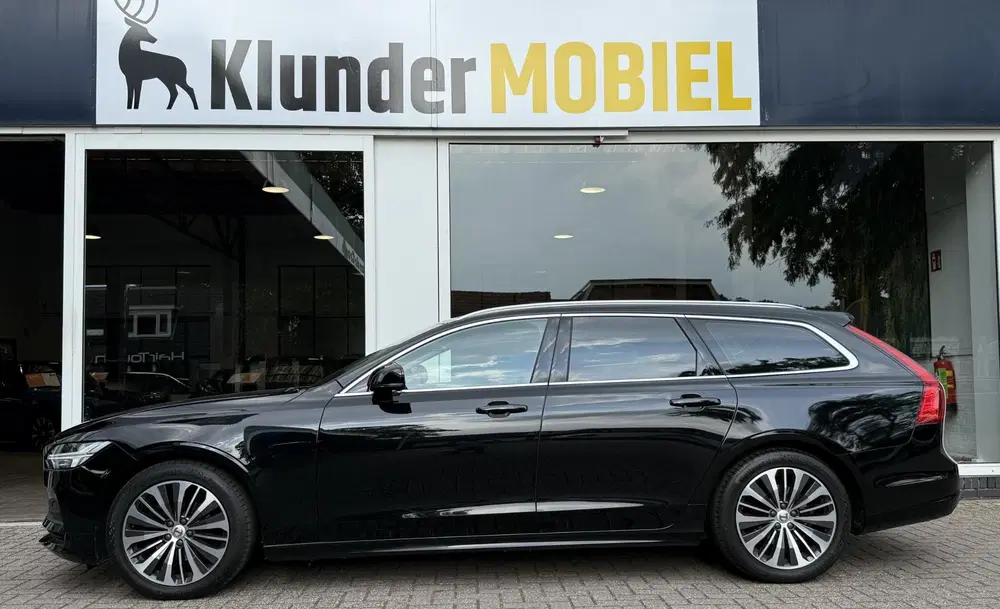 Volvo V90 2.0 T4 Momentum Pro uit 2020, foto 2