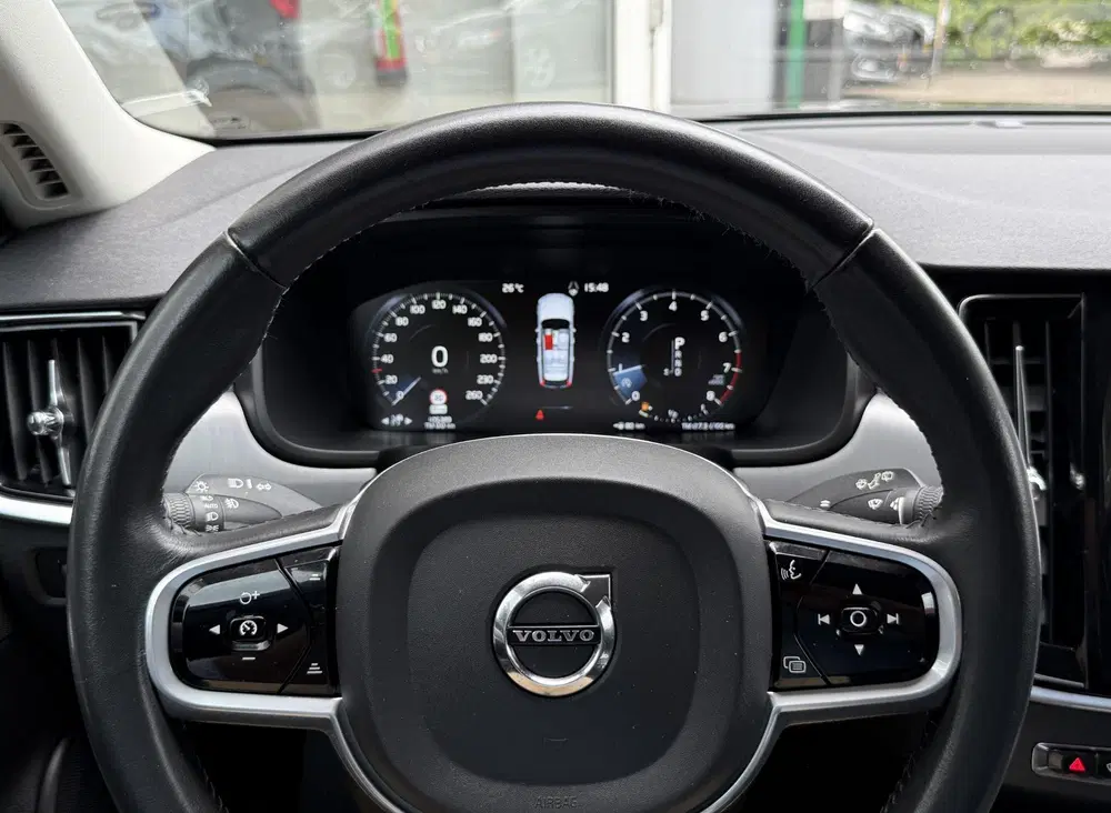 Volvo V90 2.0 T4 Momentum Pro uit 2020, foto 8