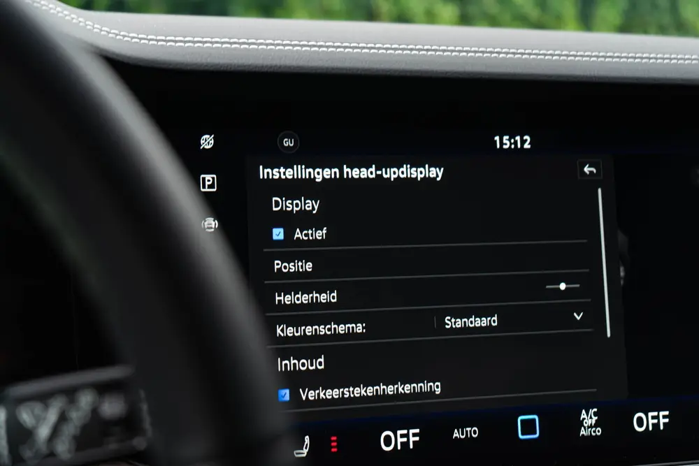 Volkswagen Touareg 3.0 TSI eHybrid 4MOTION / Panoramadak/ 22 uit 2023, foto 17