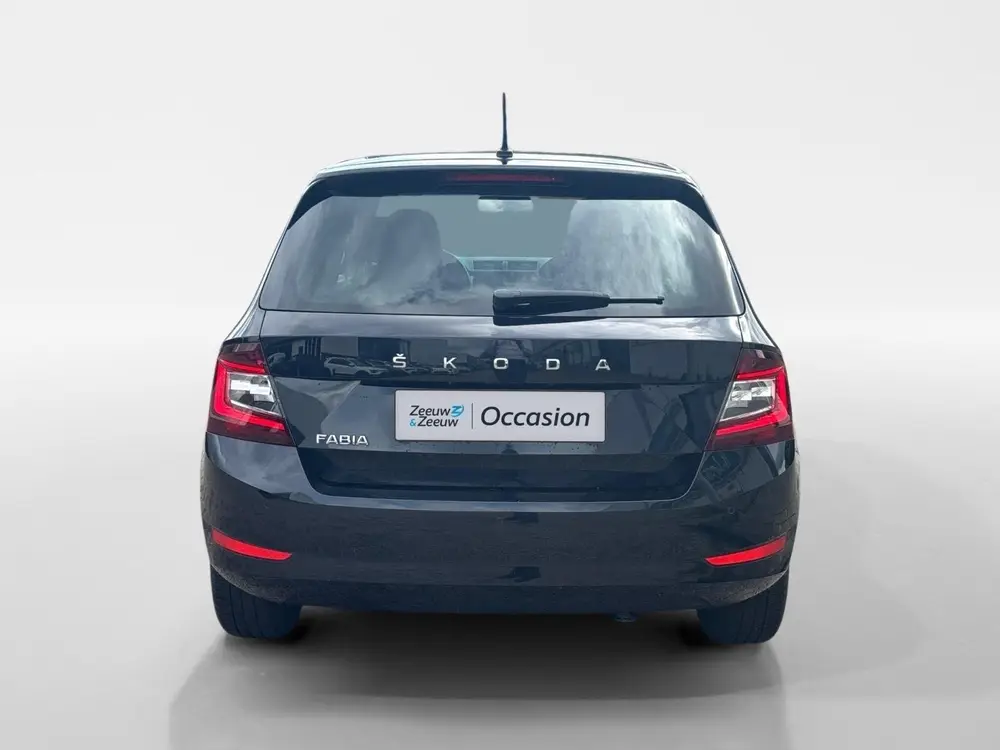 Skoda Fabia 1.0 TSI Sport business uit 2020, foto 6