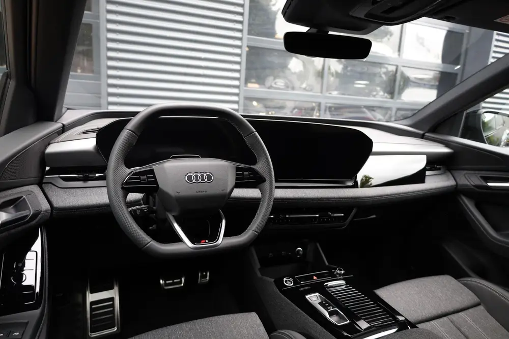 Audi Q6 e-tron S edition performance 100 kWh uit 2026, foto 4