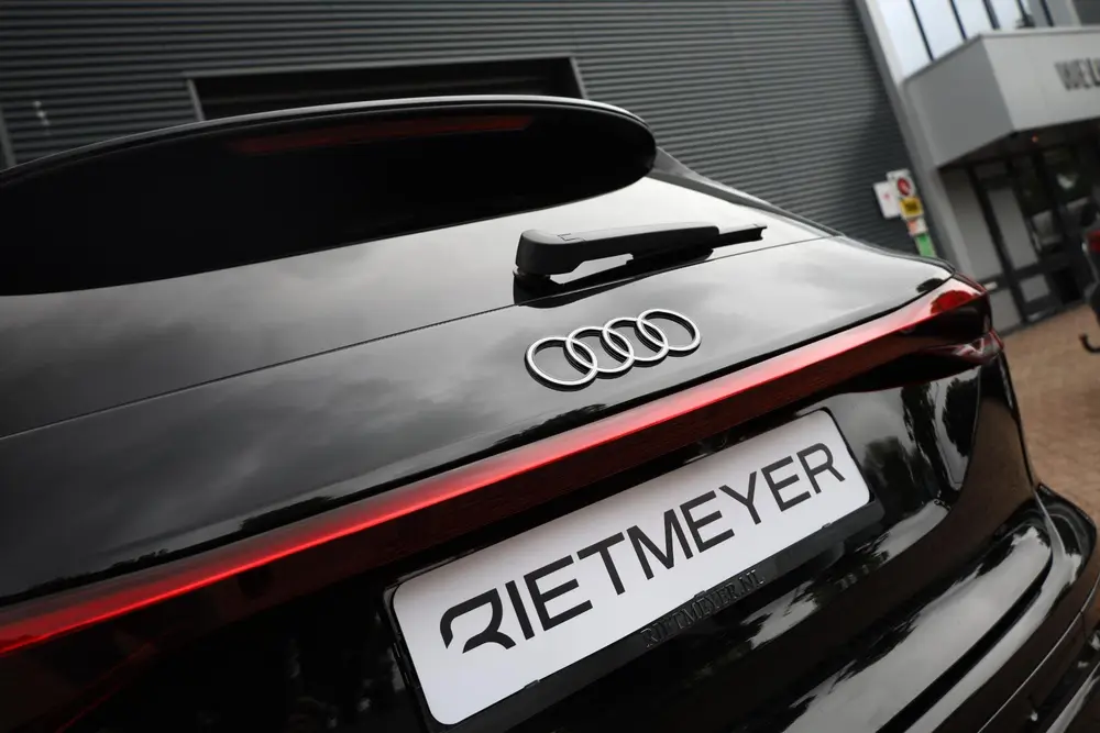 Audi Q6 e-tron S edition performance 100 kWh uit 2026, foto 7