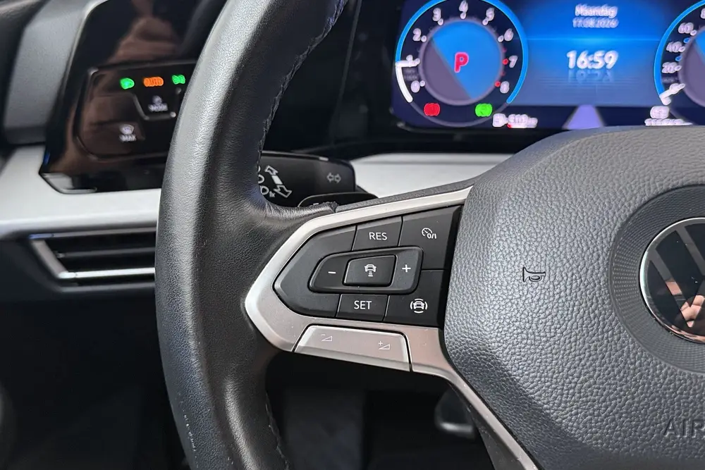 Volkswagen Golf 1.0 Aut. eTSI Business Carplay Adapt.Cruise uit 2022, foto 18