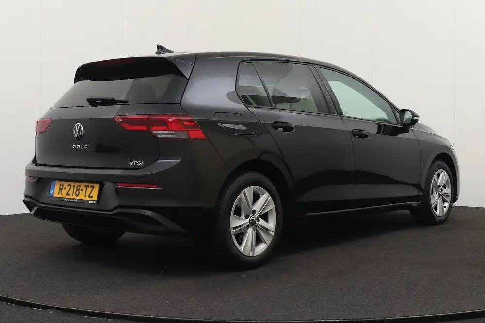 Volkswagen Golf 1.0 Aut. eTSI Business Carplay Adapt.Cruise uit 2022, foto 2