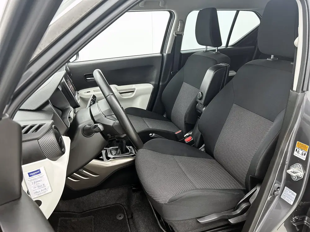 Suzuki Ignis 1.2 Stijl Smart Hybrid | Navigatiesysteem | uit 2019, foto 15