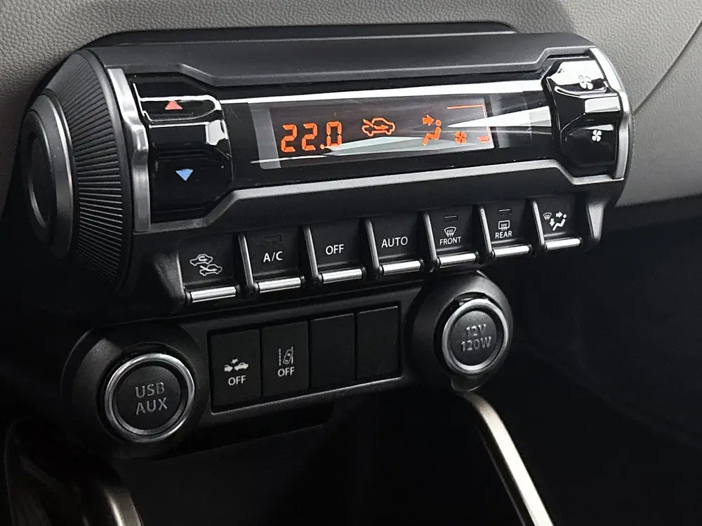 Suzuki Ignis 1.2 Stijl Smart Hybrid | Navigatiesysteem | uit 2019, foto 9