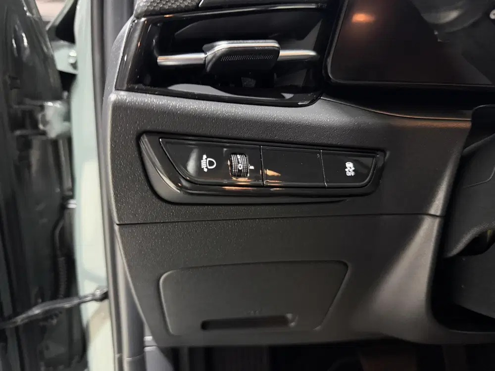 Kia Niro Edition Advanced 64.8 kWh Stoel en Stuur v uit 2024, foto 14
