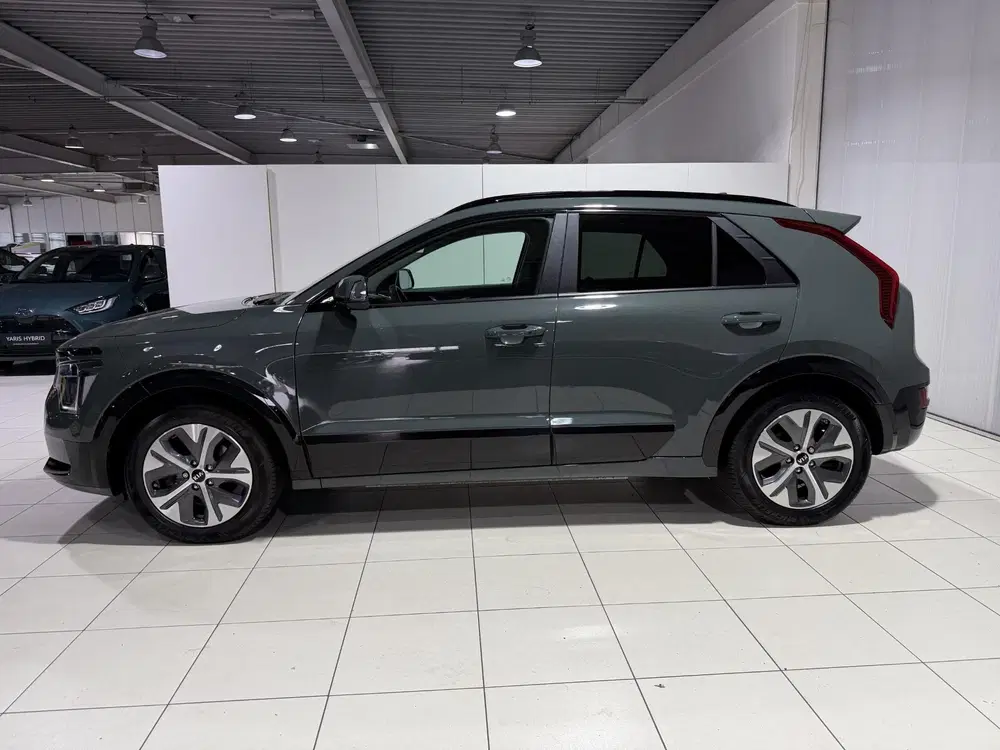 Kia Niro Edition Advanced 64.8 kWh Stoel en Stuur v uit 2024, foto 4