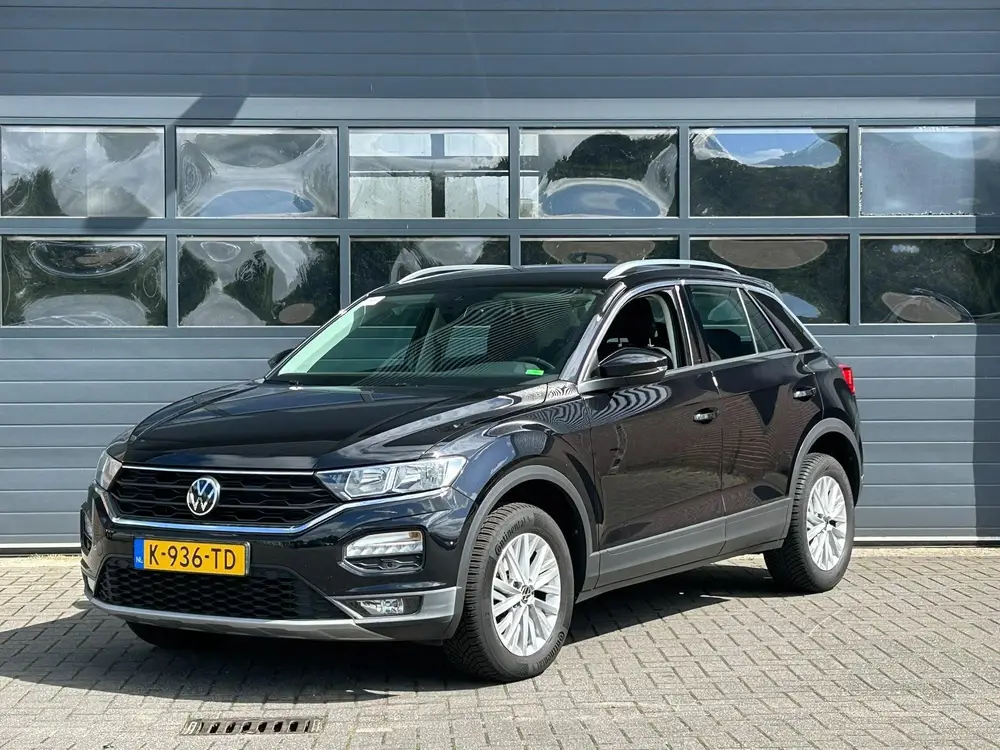 VOLKSWAGEN T-ROC 1.5 TSI STYLE BUSINESS I ADAPTIVE CRUISE CO uit 2021