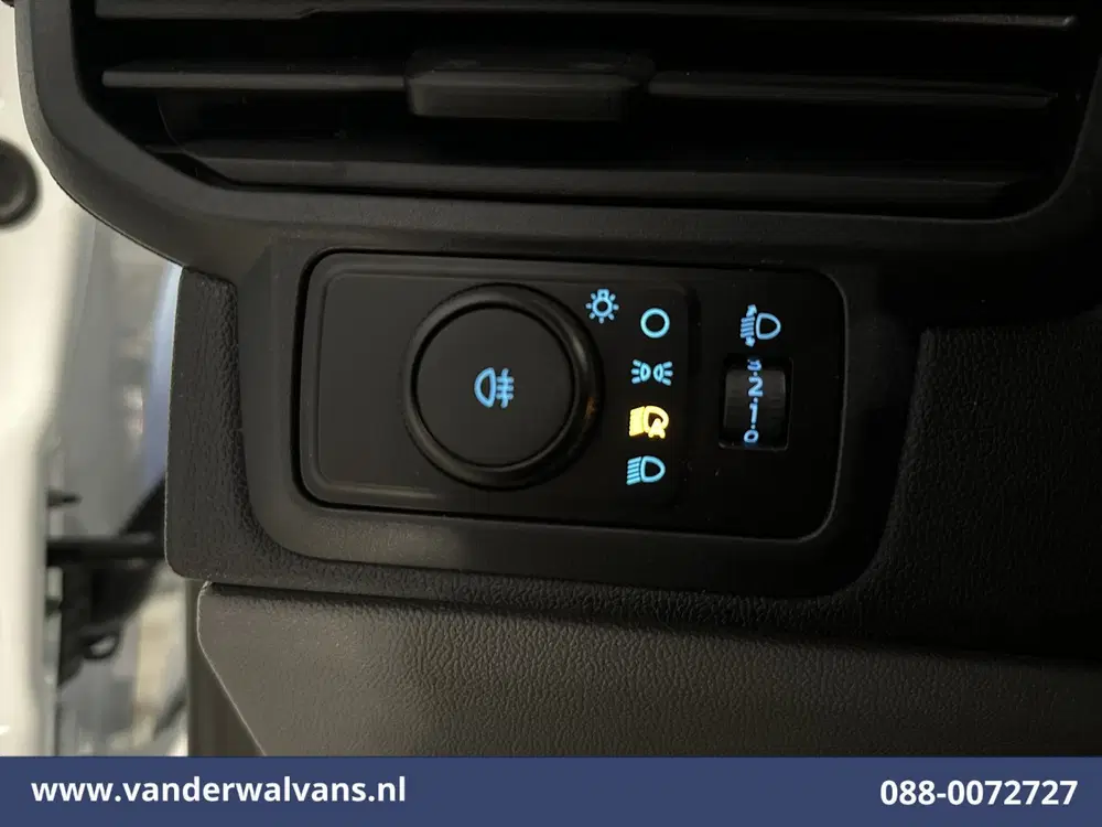 Ford Transit Custom 2.0 TDCI 136pk L2H1 Euro6 Airco uit 2024, foto 18