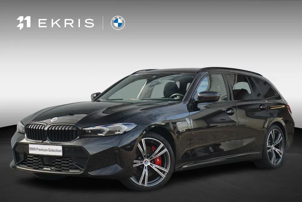 BMW 3-serie Touring 320e M Sportpakket Pro 19'' uit 2022