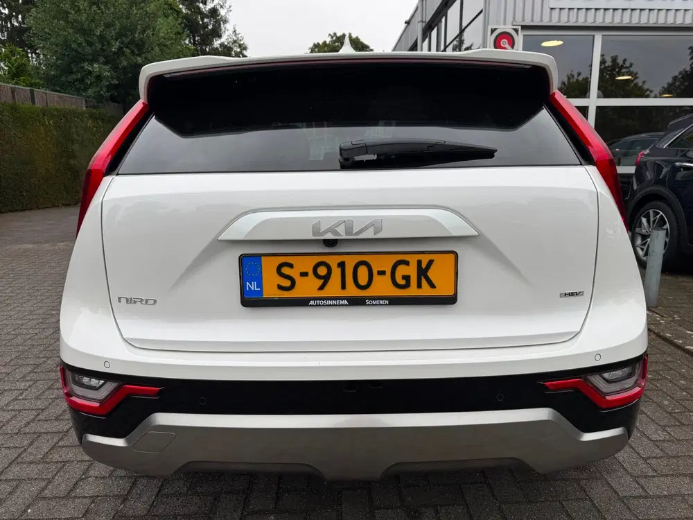 Kia Niro 1.6 GDi Hybrid ExecutiveLine uit 2023, foto 8