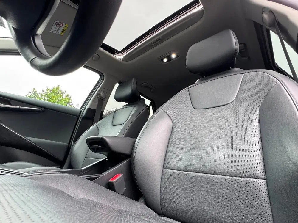 Kia Niro 1.6 GDi Hybrid ExecutiveLine uit 2023, foto 9