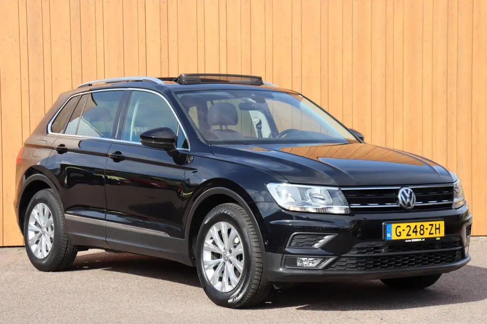 Volkswagen Tiguan 1.5 TSI ACT Comfortline Business orgNL sch uit 2020, foto 2