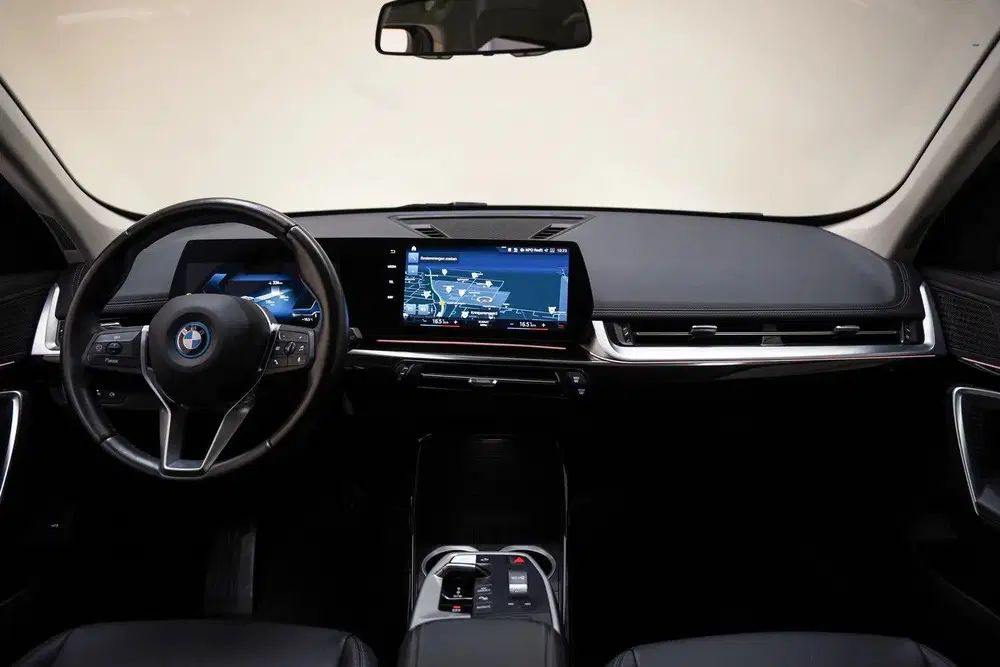 BMW iX1 xDrive30 Executive [ LED Leder Navi Camera uit 2023, foto 4