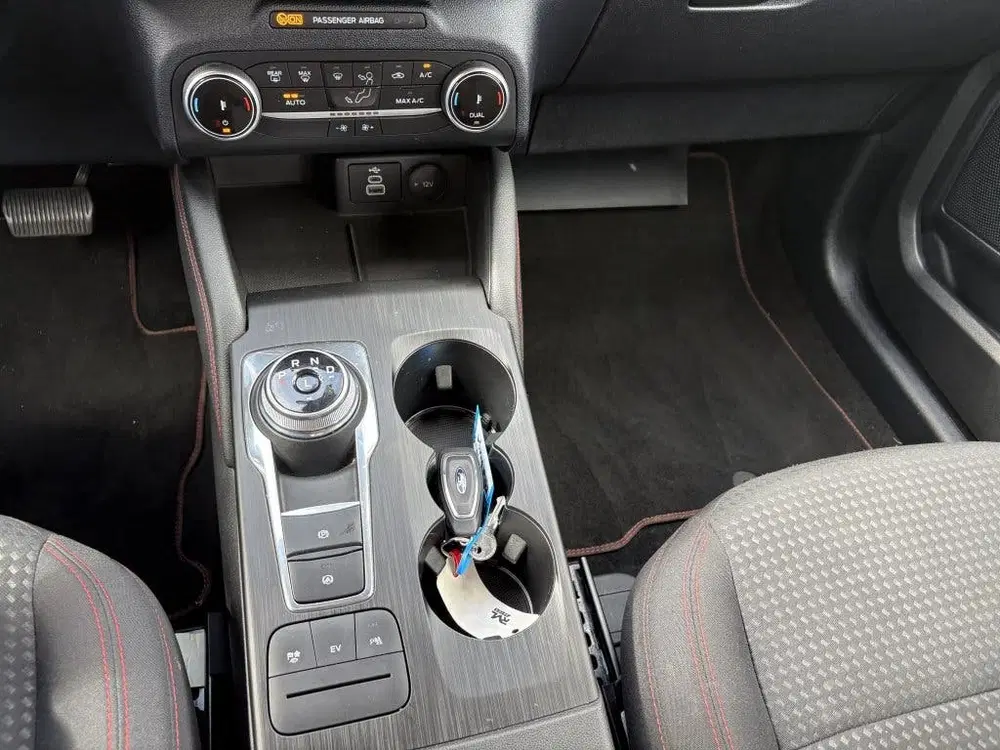 Ford Kuga 2.5 PHEV ST-Line (bj 2023 uit 2023, foto 19