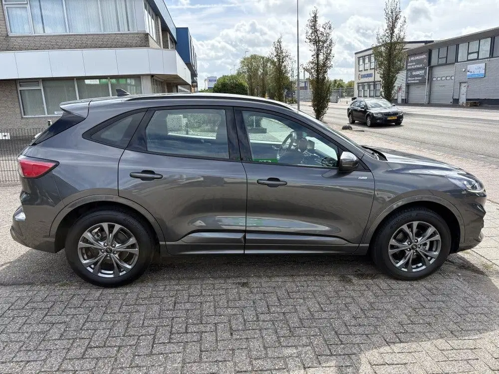 Ford Kuga 2.5 PHEV ST-Line (bj 2023 uit 2023, foto 6
