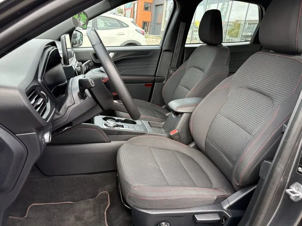 Ford Kuga 2.5 PHEV ST-Line (bj 2023 uit 2023, foto 9