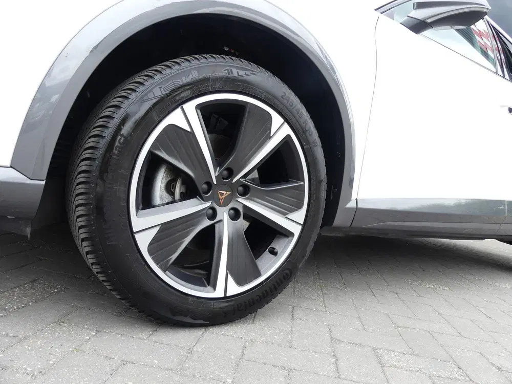 Cupra Formentor 1.5 TSI *t uit 2024, foto 2