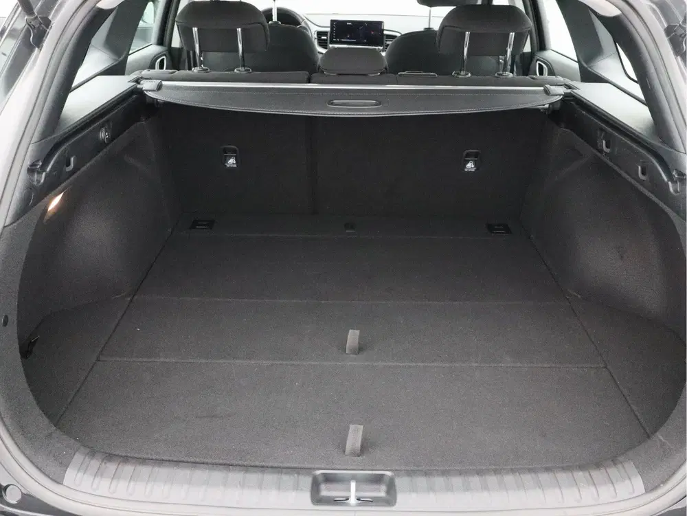 Kia Ceed 1.0 T-GDi DynamicLine uit 2023, foto 17