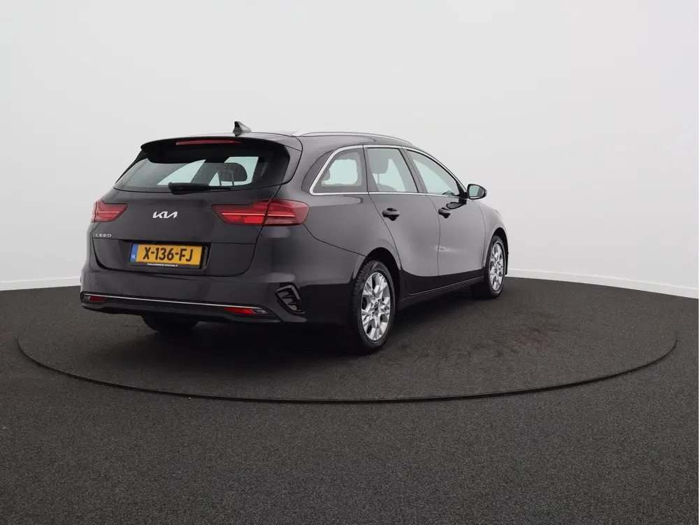 Kia Ceed 1.0 T-GDi DynamicLine uit 2023, foto 18