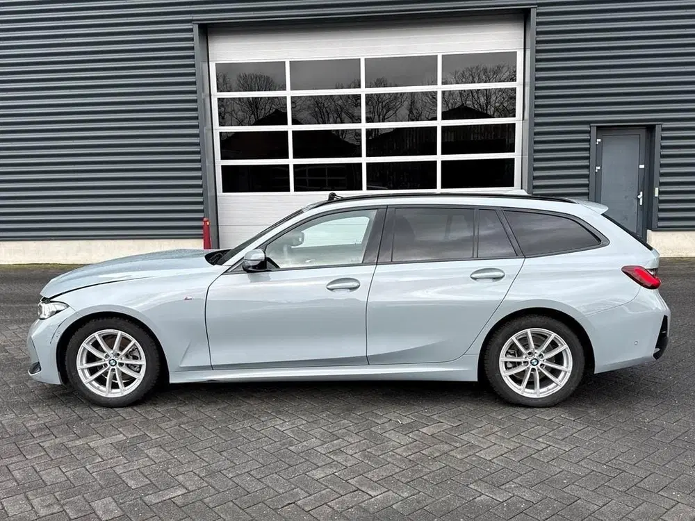 BMW 3-serie 320d uit 2025, foto 2