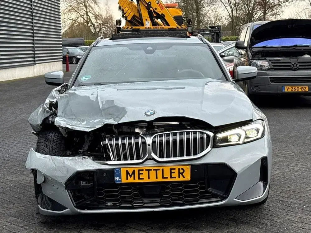 BMW 3-serie 320d uit 2025, foto 8